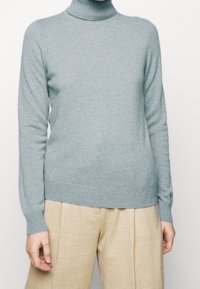 Repeat Pullover - light blue