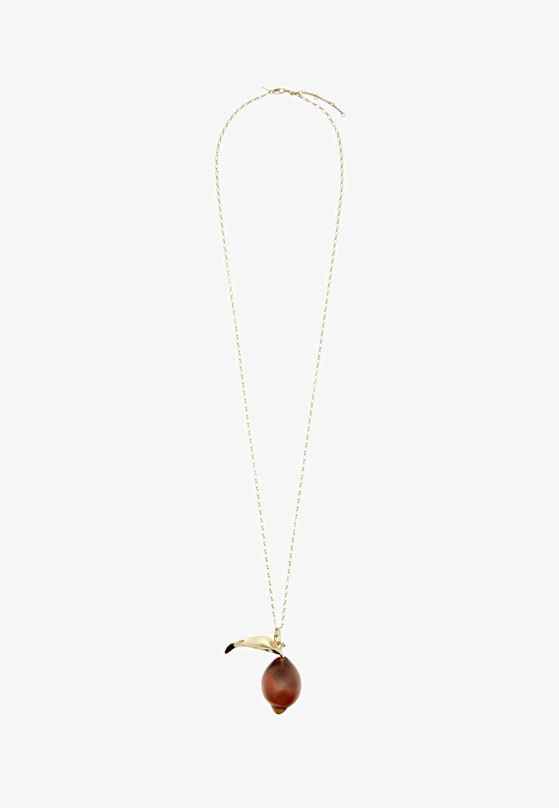 Collier chaîne en or avec un pendentif marron en forme de goutte et un petit détail en feuille d'or attaché au-dessus du pendentif.