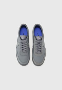 Thumbnail Image 4