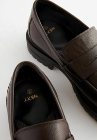 Next CLEATED SADDLE   REGULAR FIT - Loafers - brown