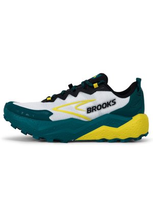 Trailrunning-Schuh mit einem weißen und tealfarbenen Obermaterial, schwarzen Akzenten, gelben Highlights und einer robusten, strukturierten blauen Außensohle für besseren Halt.