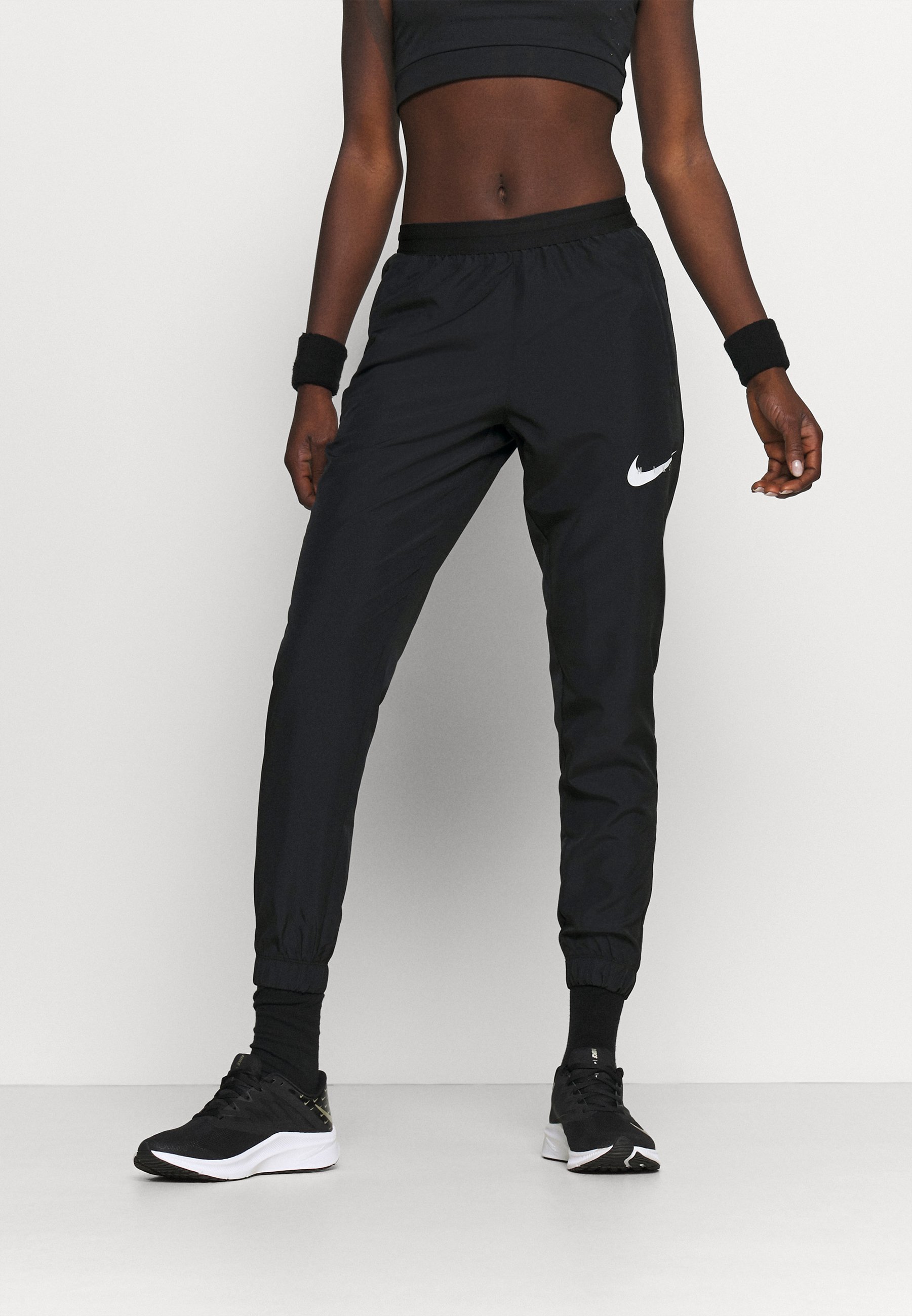 nike running sweats
