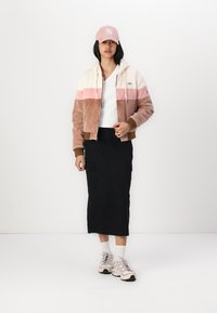 Rip Curl HEAT JACKET - Pilotska jakna - natural