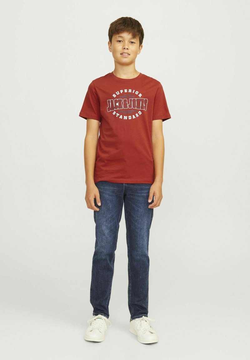 Jack & Jones Junior JJELOGO TEE SS O-NECK 2 COL NOOS - Majica kratkih rukava s printom - red ochre