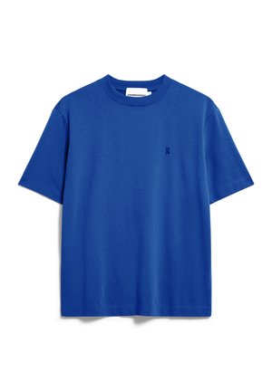 T-shirt bleu à manches courtes en coton. Doté d'un col rond et d'un petit logo brodé sur le côté gauche de la poitrine. Texture lisse.