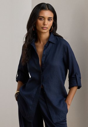 Lauren Ralph Lauren RELAXED FIT LINEN ROLL TAB–SLEEVE SHIRT - Button-down blouse - navy