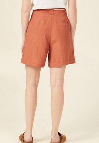 BONOBO Jeans Short - orange