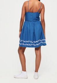 Superdry & Co Vapaa-ajan mekko - blue