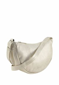 Borsa in ecopelle beige dalla forma curva, con tracolla regolabile e chiusura con zip. Presenta una superficie testurizzata e un dettaglio con logo in rilievo.