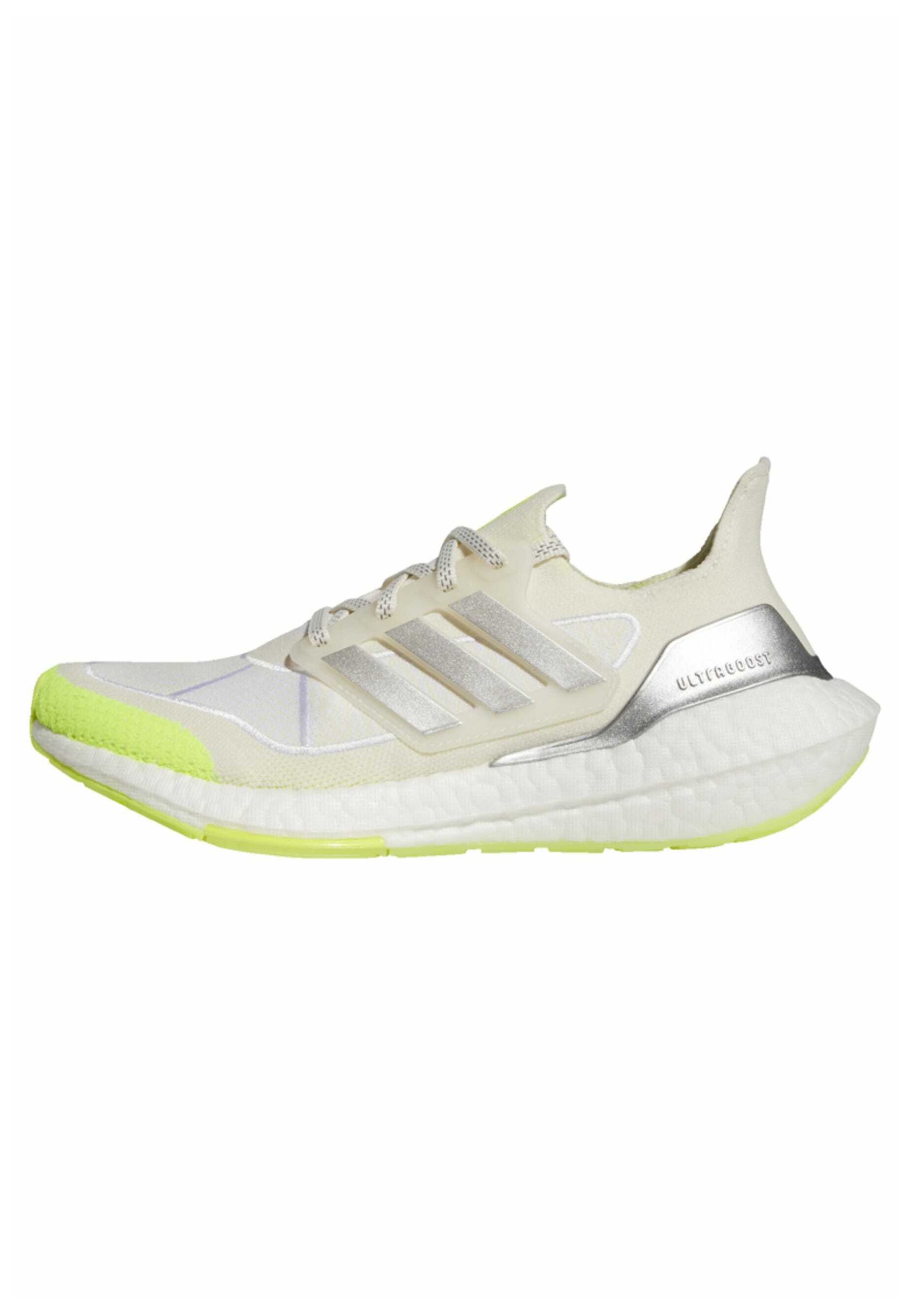white nike ultra boost