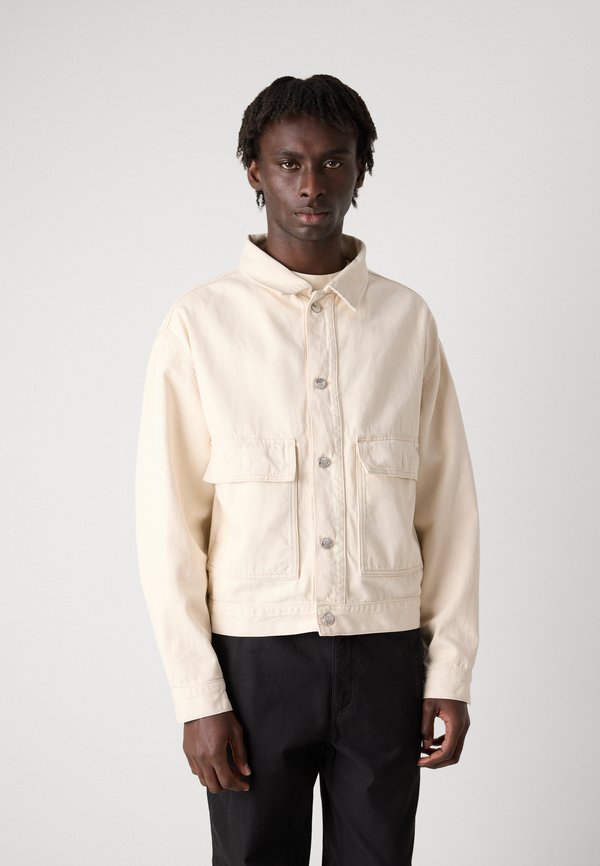 MINIMAL TRUCKER - Denim jacket - denim light4