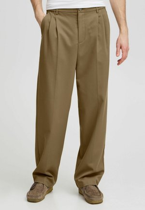 Casual Friday CFGRANT RELAXED LOOSE FIT - Chinos - gothic olive