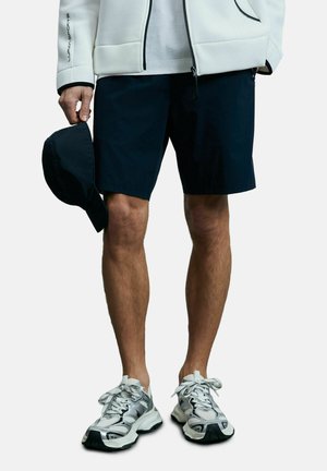 BERMUDA SECOND - Shorts - dunkelblau