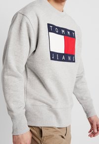 Tommy Jeans Felpa - light grey