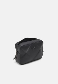 Calvin Klein RE LOCK QUILT CAMERA BAG - Borsa a tracolla - black