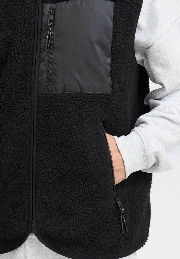 JCMMBERRI - Waistcoat4