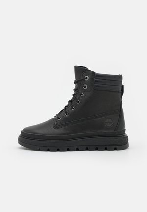Timberland Bottines à plateau - black