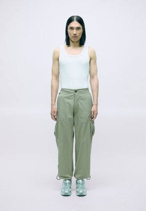 TOOL BOX PANTS - Pantalon cargo - bark
