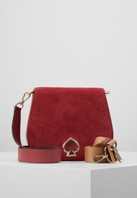 kate spade new york Skuldertasker - dark red