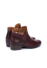 Pikolinos DAROCA - Boots à talons - bordeaux