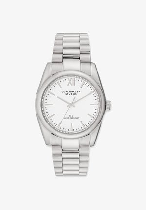 Silberne Metallarmbanduhr mit weißem Zifferblatt, minimalistischen Stundenmarkierungen, drei Zeigern und "Copenhagen Studios"-Branding, wasserdicht bis 50 Meter.