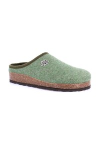 Zoccolo in felt verde con forma arrotondata, bordo verde scuro e suola intermedia in sughero. Presenta un piccolo logo argentato sul lato. Suola in gomma.