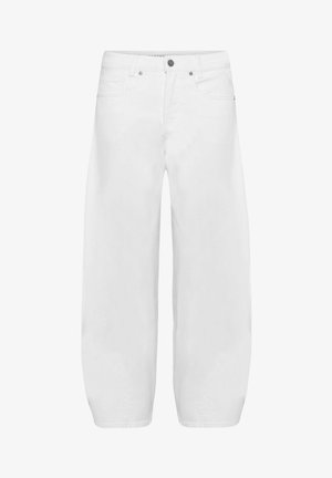 Baltos plačiomis kojomis džinsinės kelnės su sagomis ir užtrauktuku, priekyje ir nugaroje esančiomis kišenėmis bei diržo kilpomis.