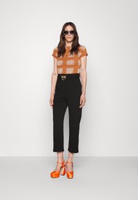 Pinko PERLITA - Cargobroek - black