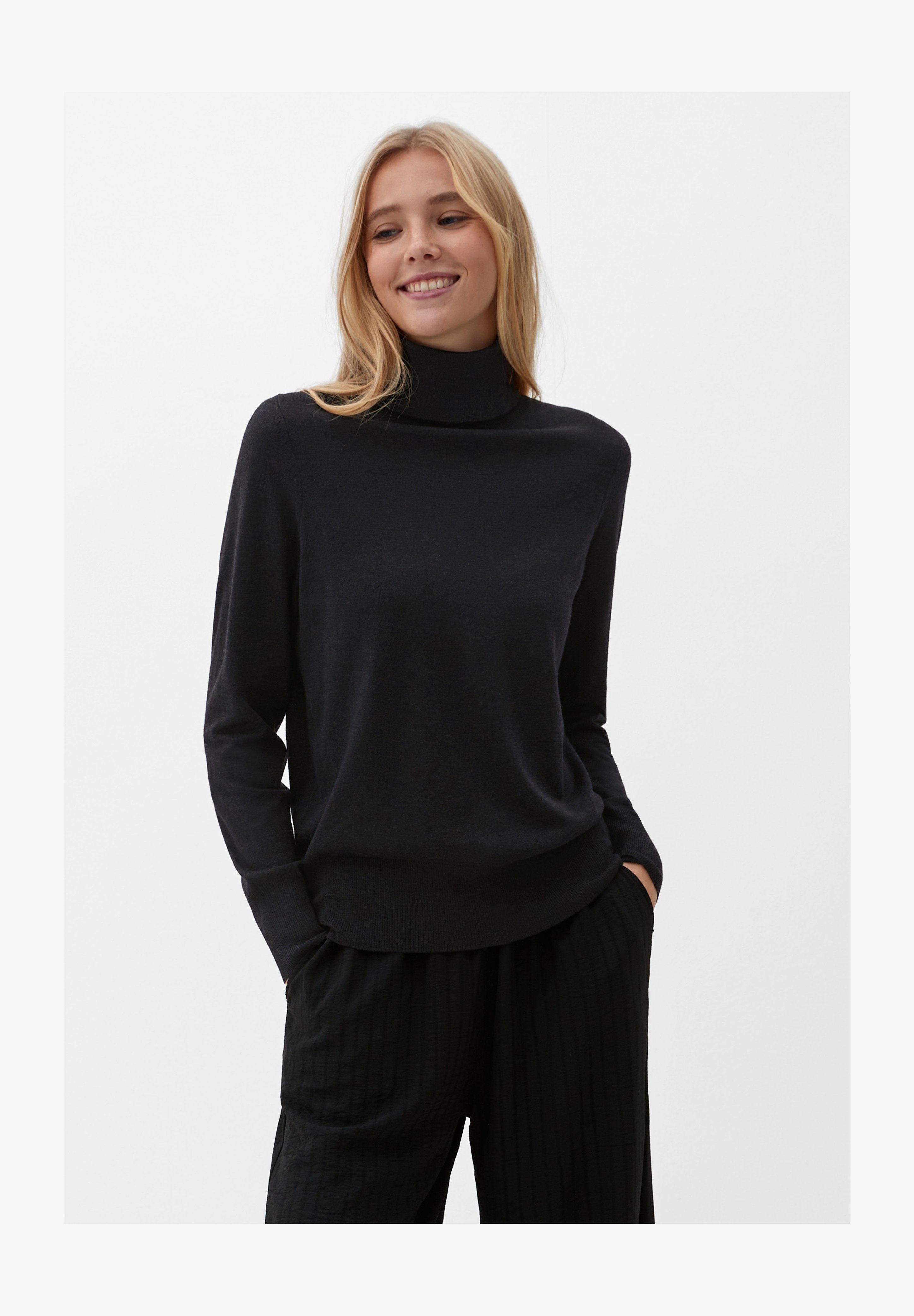 Urban Classics T-Shirt Donna A Manica Lunga Con Collo Alto - Rib Costinata Elasticizzata, Vestibilità Aderente