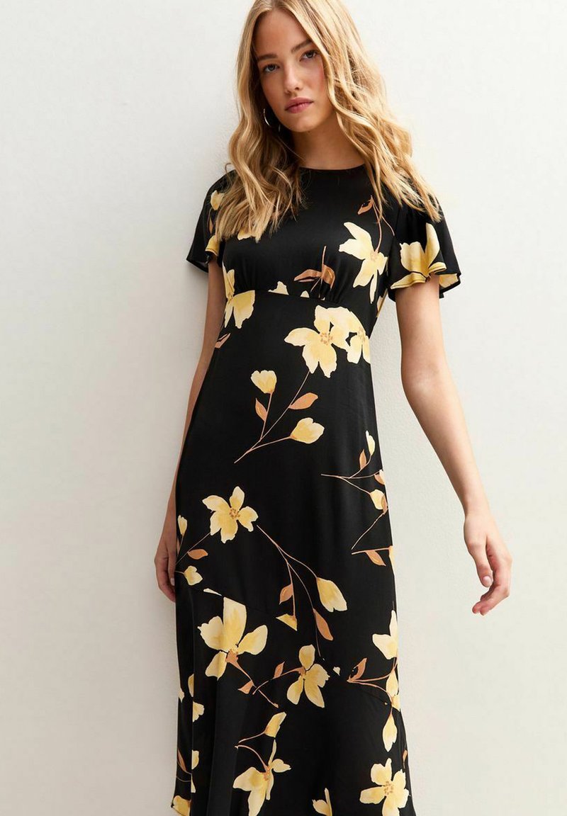 New Look FLORAL PRINT TIERED MIDI - Jersey dress - black pattern/black -  Zalando