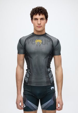Venum, GALACTIC 3.0 SHORT SLEEVE RASHGUARD - Потник - black/gold-coloured