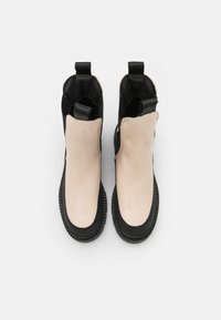 GANT PREPNOVO - Platform ankle boots - putty cream/black