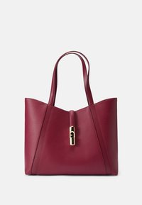 Sac à main en cuir bordeaux avec un design géométrique, texture lisse, deux longues poignées et un accent en métal doré à l'avant.