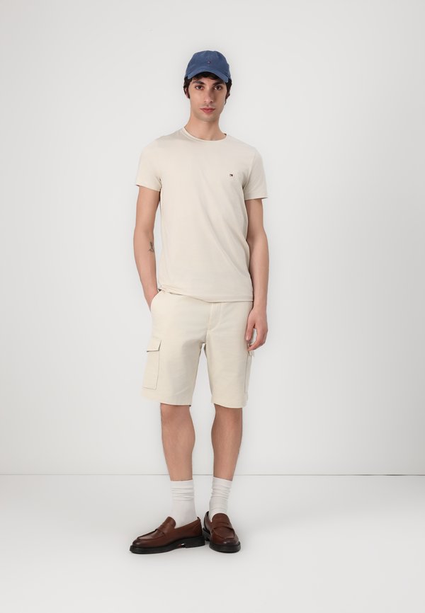 STRETCH SLIM FIT TEE - Basic T-shirt - newsprint4