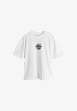 Next, REGULAR FIT - SEMINAL CHARACTER T-SHIRT . - Tričko s potlačou - white