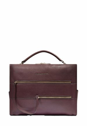 Brown leather briefcase with two horizontal gold zippers, a top handle, and the brand name "Piquadro" embossed on front.