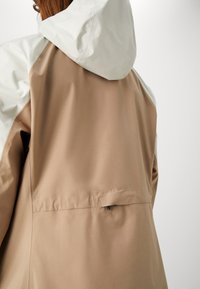 Kari Traa SANNE ANORAK - Softshelljakke - dusty yellow