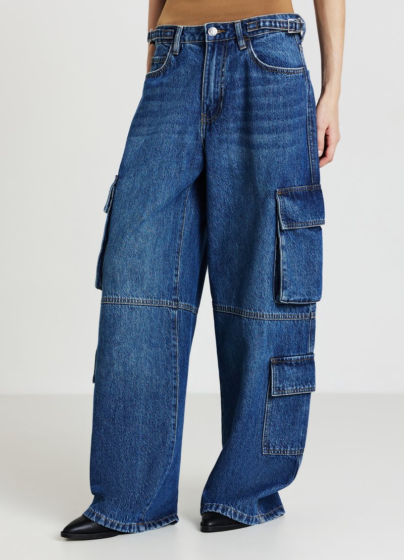 Calliope CARGO MULTIPOCKET - Wide Leg - blu denim medio