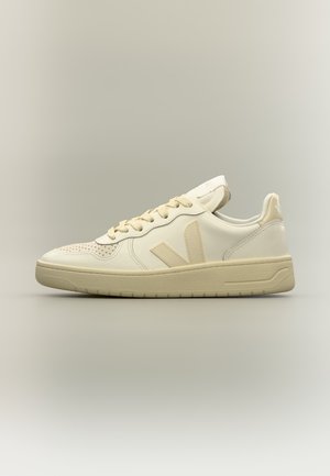 Veja V 10 - Baskets basses - pure/calcaire