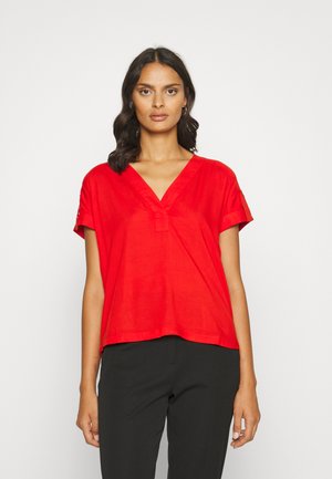 Blouse - orange red