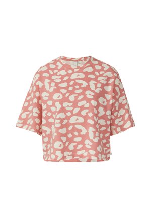 Korte mouw, losvallend shirt in lichtroze met witte luipaardprint. Zachte stof met een ronde hals en gedropte schoudernaden.