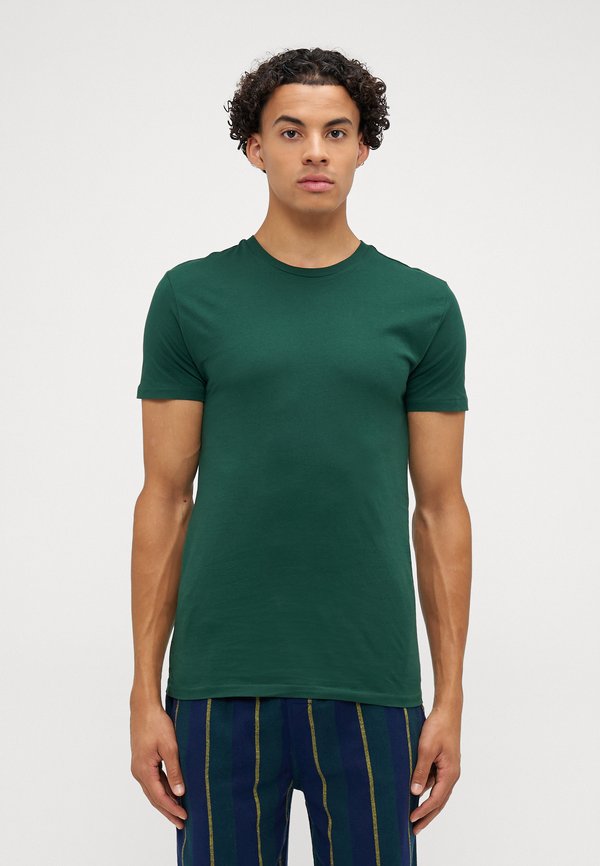 CREW 3 PACK - Undershirt4