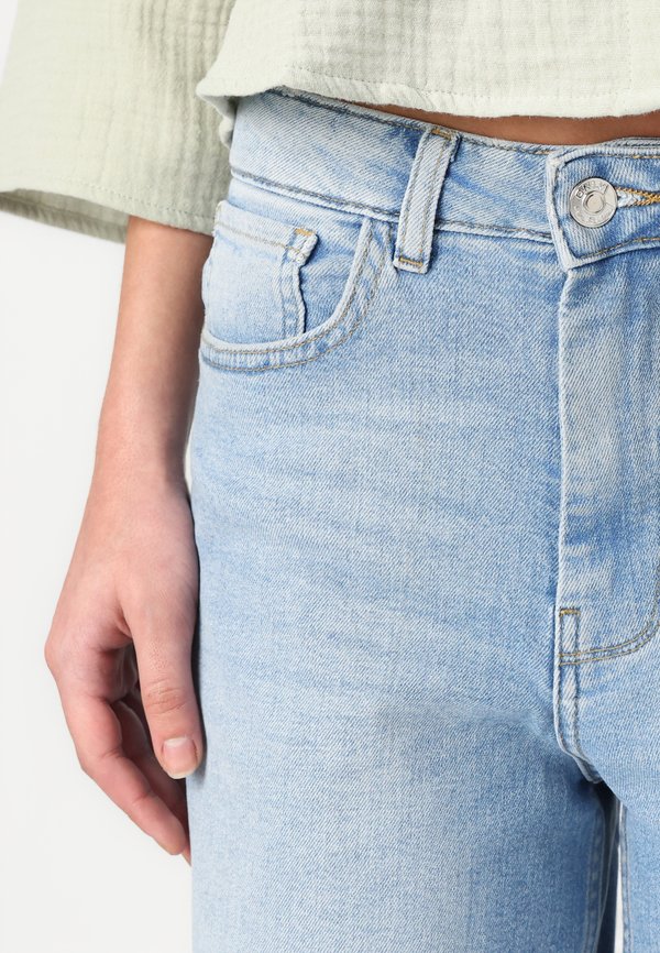 ONLMARLA LOOSE WIDE LEG - Wide Leg4