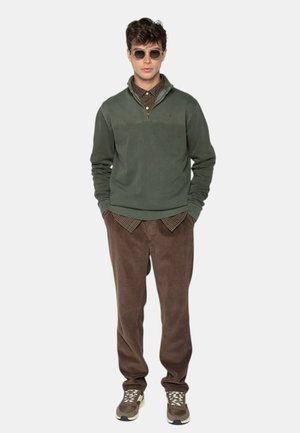 STRAIGHT FIT ELASTICATED WAIST - Pantalon classique - brown