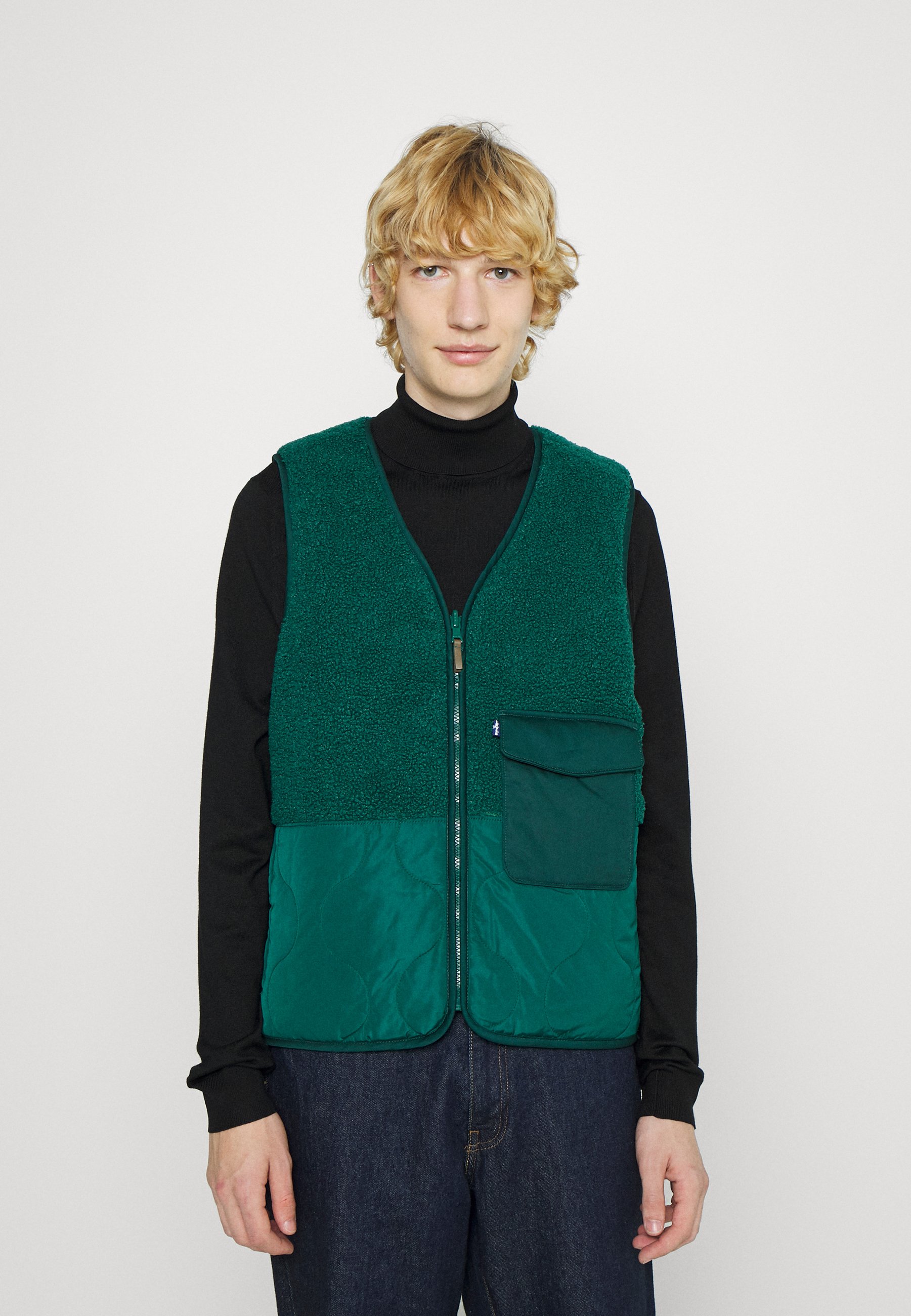 Made \u0026 Crafted EXPEDITION VEST UNISEX 