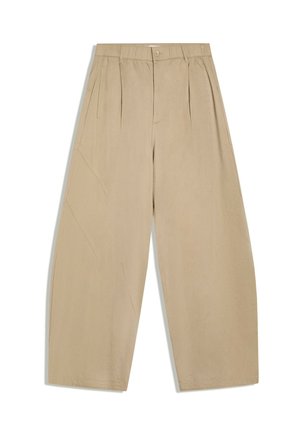 Bershka, BARREL WITH DARTS - TROUSERS - Broek - beige