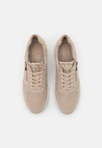 Marco Tozzi Sneaker low - dune