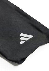 Thumbnail Image 2