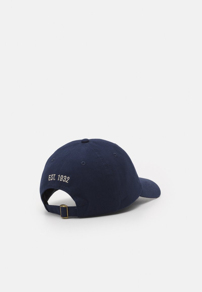 Herren Mützen, Hüte & Caps | R. M. WILLIAMS SCRIPT UNISEX Cap navy/bone/dunkelblau - XM46363 Herren Mützen, Hüte & Caps | R. M. WILLIAMS SCRIPT UNISEX Cap navy/bone/dunkelblau - XM46363