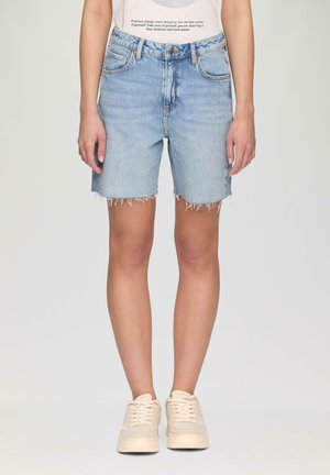 BERMUDA HIGH RISE - Lühikesed teksad - blau